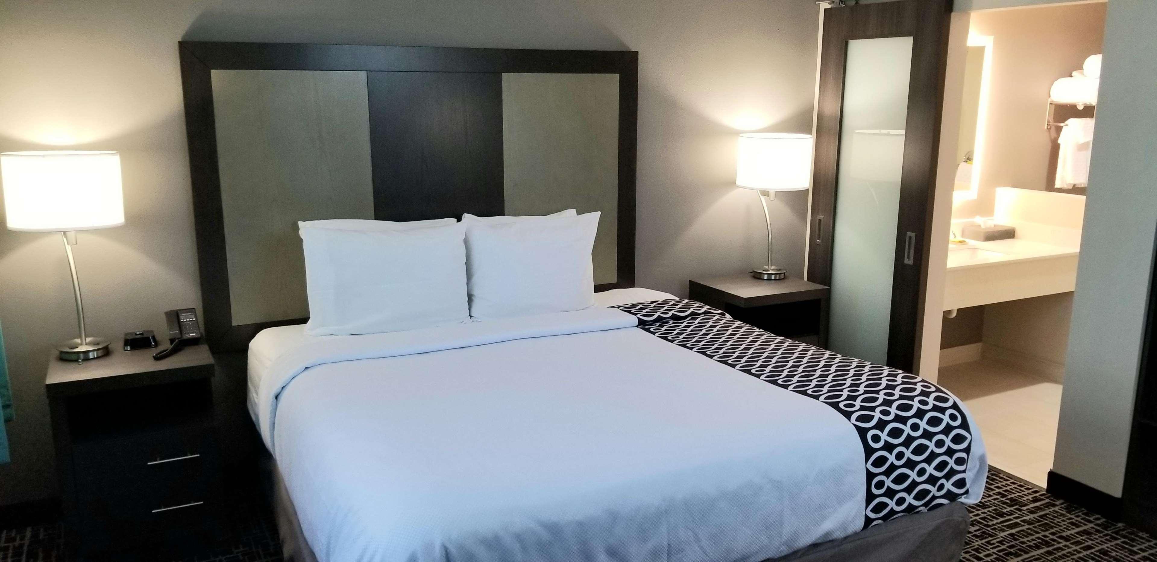 เบสต์ เวสเทิร์น พลัส อินเดียนาโพลิส ดาวน์ทาวน์ Hotel ภายนอก รูปภาพ