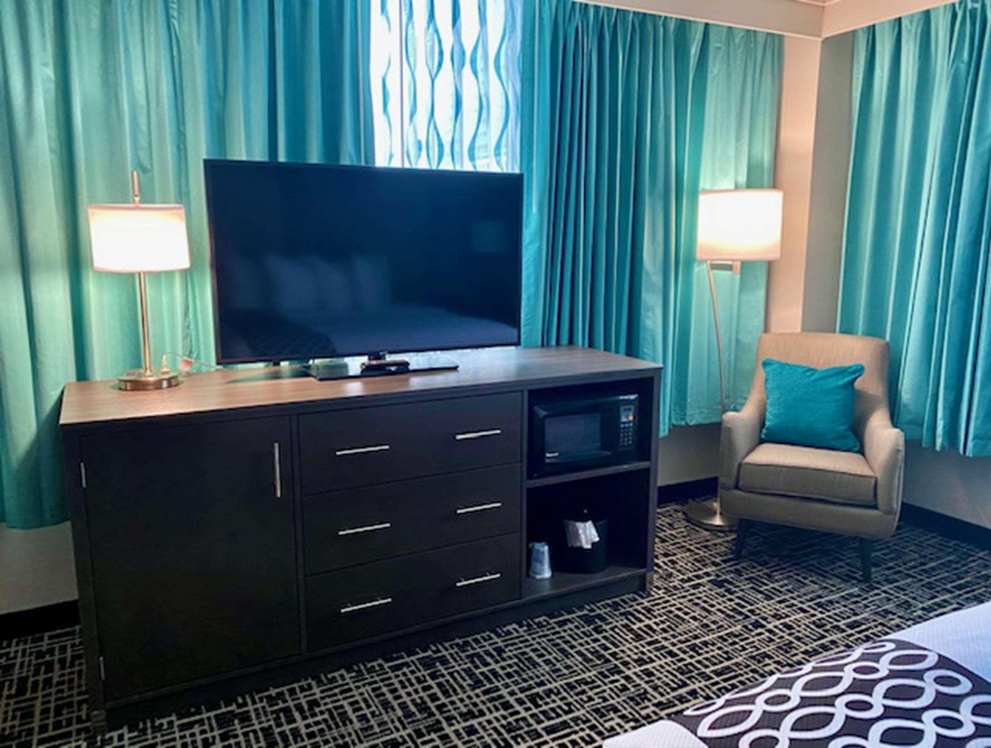 เบสต์ เวสเทิร์น พลัส อินเดียนาโพลิส ดาวน์ทาวน์ Hotel ภายนอก รูปภาพ